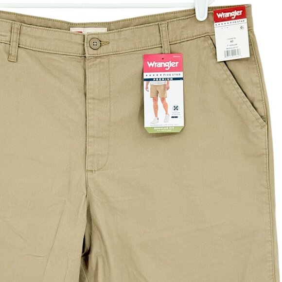 Wrangler Men's Five Star Premium Stretch Regular Fit Tan Shorts Size 40x7 NWT - Picture 3 of 11
